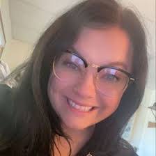 Eliza Schultz's Instagram, Twitter & Facebook