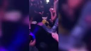 Yarı Çıplak Halde Atın Üzerine Binip Gece Kulübüne Giren Dansçı Kadın Bin  Pişman Oldu