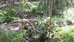 Diy Copper Garden Projects The Garden Glove Copper Diy Garden Art Diy Garden Art Projects