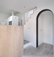 Usually the upper part of the structure is made of pvc, and the lower part is made with gypsum board, but now other options are possible. Creative Split Level Minimalist House In Japan Digsdigs