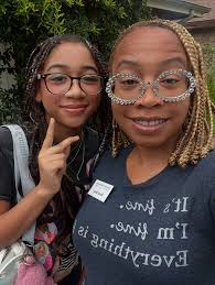 I'm Janelle, the 11-year-old CEO of Don't Be Jelly. Mom has me practicing  my content skills and business knowledge in new ways! We want more videos,  more tags, more shares, more website