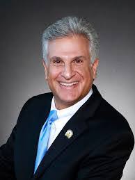 Patrick Dettman's Instagram, Twitter & Facebook