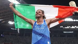 La stessa misura l'ha indovinata pochi mesi fa maksim nedasekau nella finale degli euroindoor di torun, superando in extremis proprio gimbo tamberi per l'oro continentale al coperto. Ld2t0tz7ep Mcm