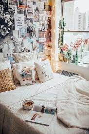 Many dorm room beds can be lifted to make space for storage bins, drawers, or boxes. Pin By Interior Home Decor Must Haves On E Dorm Room Diy Dorm Room Decor Dorm Diy