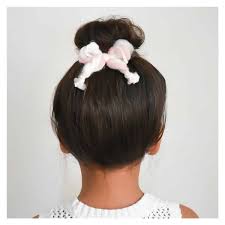 Since kids have delicate hair and scalp, steer clear of hair grooming products that contain harsh chemicals. 19 Short Haircuts For Girls That Work For Ladies Of All Ages