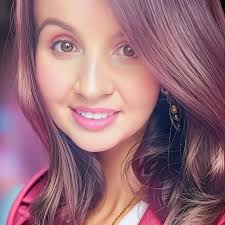 E esse paraquedas que ela ta usando kkk