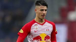 A hírt a lipcsei klub is megerősítette hivatalos honlapján. Dominik Szoboszlai Emerges As A Transfer Target For Arsenal