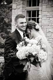 Compare prices and portfolios of various wedding photographers to find the right photographer at the right price. Wedding Photographers In Cincinnati Oh The Knot