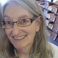 Paige Arcuri's Instagram, Twitter & Facebook