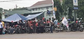 Lowongan kerja pt dayacipta kemasindo tangerang 2021. Seratusan Buruh Aksi Demo Di Pintu Pt Indomarco Adi Prima Tanjung Morawa Metro Online