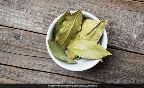 Afloral.com has metallic gold fake bay leaves and poinsettias. Diabetes This 3 Ingredient Ayurvedic Mixture May Help Manage Blood Sugar Levels
