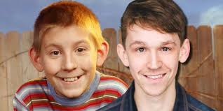 Malcolm in the Middle Revival Recasts 1 Major Character, More Returning  Stars Confirmed