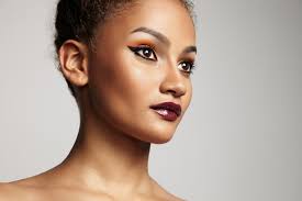 Edge control products suitable for both natural & relaxed hair. Hands Down Here S The Best Edge Control Products For Natural Hair Curls Understood