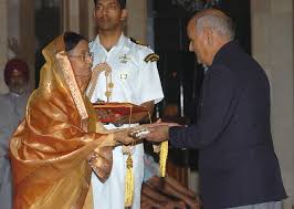 The award is named after the late rajiv gandhi, former prime minister of india. Rajiv Gandhi Khel Ratna Award History Information List Of Winners Awardees