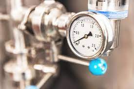 Premium Photo | Pressure gauge on the pipe