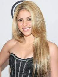 Pictures Shakira Hairstyles Shakira S Long Straight Hairstyle Shakira Hair Hair Styles Shakira Hot