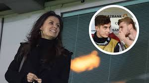 Marina granovskaia vom fc chelsea ist eine der härtesten verhandlungsführerinen der welt. Chelseas Iron Lady Marnia Granovskaia Niemand Verkauft Teurer Niemand Gab In Diesem Sommer Mehr Aus Goal Com