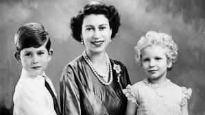 Ist seit über 60 jahren das oberhaupt der britischen royals und die am längsten regierende. Prinz Charles Das Leben Des Ewigen Thronfolgers Ndr De Kultur