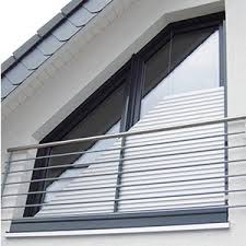 Schragverschattung Rolladen Und Jalousien Fur Schrage Fenster
