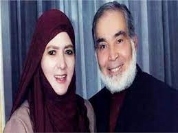 تزوجت البارودي من حسن يوسف عام 1972، وأثمر زواجهما عن أربعة أبناء هم محمود وعمر وعبد الله، وناريمان. ÙÙŠØ¯ÙŠÙˆ Ø­Ø³Ù† ÙŠÙˆØ³Ù ÙŠÙƒØ´Ù Ø­Ù‚ÙŠÙ‚Ø© ÙˆÙØ§Ø© Ø´Ù…Ø³ Ø§Ù„Ø¨Ø§Ø±ÙˆØ¯ÙŠ Ø¨ÙˆØ§Ø¨Ø© Ø£Ø®Ø¨Ø§Ø± Ø§Ù„ÙŠÙˆÙ… Ø§Ù„Ø¥Ù„ÙƒØªØ±ÙˆÙ†ÙŠØ©