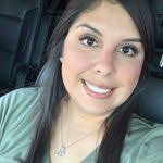 Carla Pyle's Instagram, Twitter & Facebook