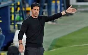 Theo walcott and mikel arteta take on dizzy goals challenge. Qq3w16z42q7prm