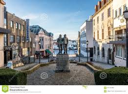 Haugesund from mapcarta, the open map. Haugesund Norwegen 9 Januar 2018 Die Stadt Von Haugesund Auf Der Westkuste Von Norwegen Stadtzentrum Mit Statue Von Redaktionelles Stockbild Bild Von Nord Skandinavien 107737894