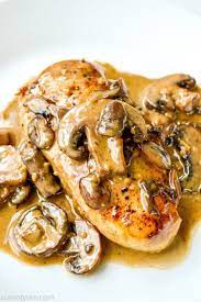 Pastas, stir fries, roasts, chicken, vegetarian meals and more! Bella Brandy Cream Chicken Easy Dinner Party Recipes Chicken Dinner Party Recipes Dinner Party Chicken