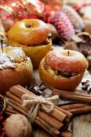 Marzipan Bratapfel Ein Absoluter Klassiker Der Weihnachtskuche Der An Kalten Tagen Herz Und Seele Warmt Weihnachtskuchen Leckereien Gebratene Apfel