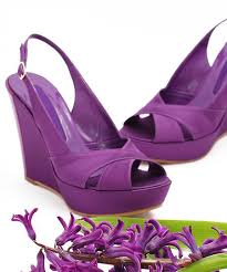 Purple Wedding Shoes Buscar Con Google Wedge Wedding Shoes Purple Wedding Shoes Purple Shoes