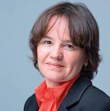 HWK Bildungsprogramm Frühling Sommer 2025 by Hilfswerk