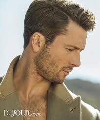 Sizce Glen Powell iyi bir Hal Jordan olur mu? Evet, bu fikri Top Gun:  Maverick'ten aldım çünkü en iyi Yeşil Fener filmi o. : r/Greenlantern