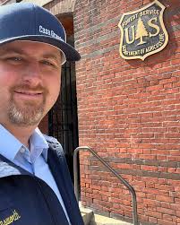 Arizona Agriculture Teacher Association's Advocacy Chair, Mr. Casey  Farnsworth, attended the National Policy Seminar held in Washington DC last  week. He and others from across the state met with Arizona Senator Mark