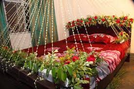 Beautiful Bridal Wedding Bedroom Decoration Designs Ideas With Flowers Pakistan India J Wedding Night Room Decorations Wedding Room Decorations Wedding Bedroom