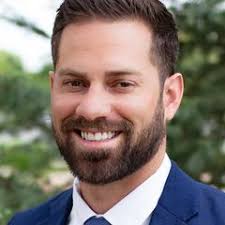 Michael Brouse's Instagram, Twitter & Facebook