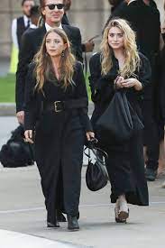 Happy birthday, ashley, the olsen twins began. Did You Know The Olsen Twins Have Amazing Street Style