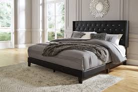 Shop for diamond tufted headboard online at target. Vintasso King Upholstered Button Tufted Headboard Footboard Roll Sla Marlo Furniture