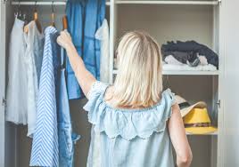 So hast du die möglichkeit, deine kleidung zu sichten und dir ein prinzip für mehr ordnung zu überlegen. Kleiderschrank Aufraumen Archive Dilleryourself Stefanie Diller Stil Und Imageberatung