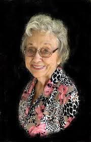 Marilyn Blunt's Instagram, Twitter & Facebook