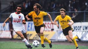 Op deze pagina vind je onder andere. 60 Jaar Eredivisie Met Stiekeme Shirtsponsor Is Roda Jc Zijn Tijd Vooruit Eredivisie