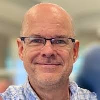 Jesse Hesch's Instagram, Twitter & Facebook