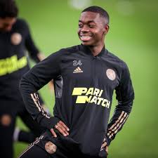 Nampalys mendy (born 23 june 1992) is a professional footballer who plays as a defensive midfielder for premier league club leicester city and the senegal national team. Nampalys Mendy On Twitter ð„ð®ð«ð¨ð©ðžðšð§ ð°ðžðžð¤ Uel Lcfc Foxes