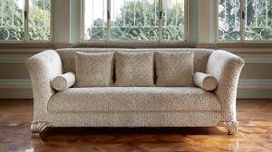 A sofa characterised by a captivating and modern design, with a vintage aftertaste. Pigoli Classic Made In Italy Sofas Hand Made Luxury Sofas