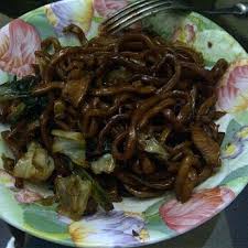 Indonesian food is very popular in the netherlands, and bami goreng (fried bakmi) is a popular dish. Photos At Mie Goreng Budi Sukabumi Chinese Restaurant