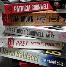 Es el lugar de encuentro de cuatro hombres excéntricos. Must Read Books Home Facebook