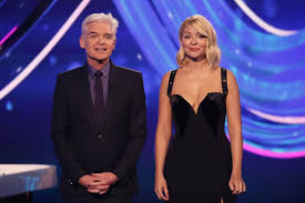 The this morning presenter usually favours mini skirts, flirty midi dresses and ultra feminine silhouettes. Holly Willoughby Divides Dancing On Ice Viewers With Inappropriate Dress It S A Family Show London Evening Standard Evening Standard