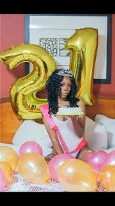 Indoor Birthday Photoshoot Ideas For Adults 21st Birthday Photo Shoot 21 Birthday Photoshoot Lit 21stbirthday 21st Birthday Photoshoot Birthday Photos Birthday Photoshoot
