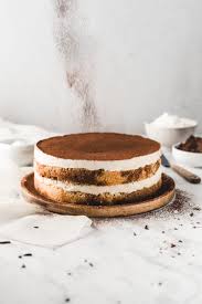 So manche hobbybäcker scheitern an der zubereitung der sahne für den kuchen. Super Einache Tiramisu Torte Mit Kaffee Liqueur