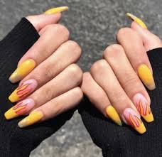 pin von valentina sosa auf nails nagel inspiration manikure fingernagel