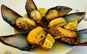 Midye Dolma Balik Urunler